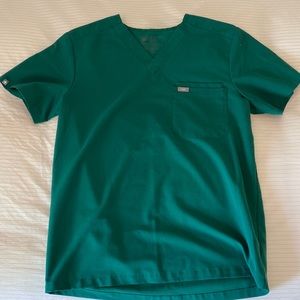 Figs Three-Pocket Scrub Top